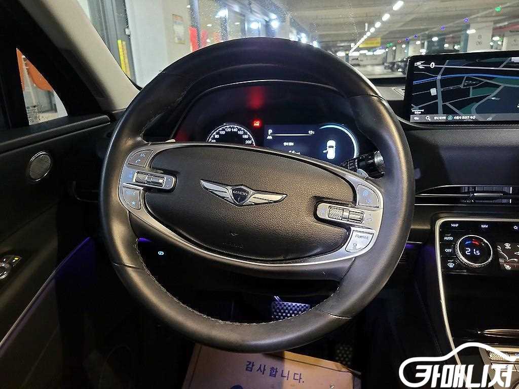 Genesis GV80 Gasoline 2.5T AWD thumbnail 9
