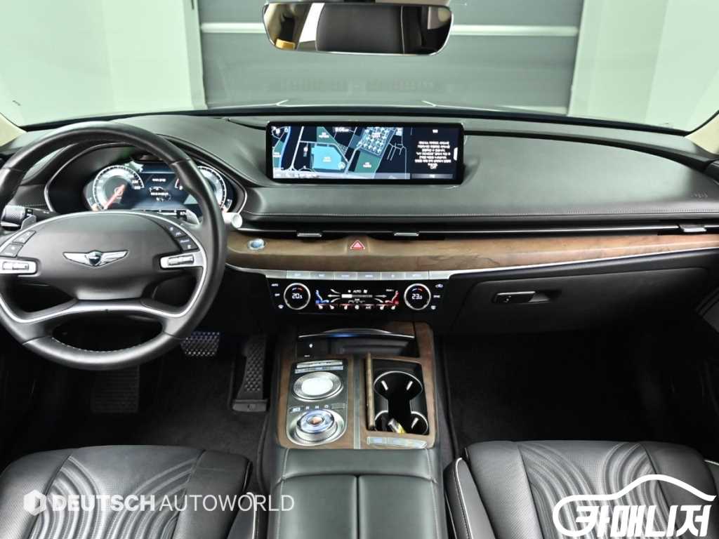 Genesis G80 2.5 Gasoline Turbo AWD thumbnail 7