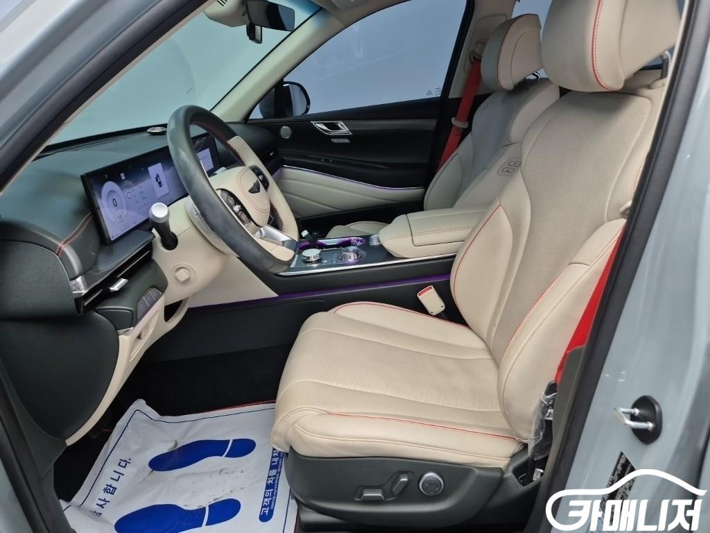 Genesis GV80 GV80 Coupe Gasoline 2.5T AWD thumbnail 11