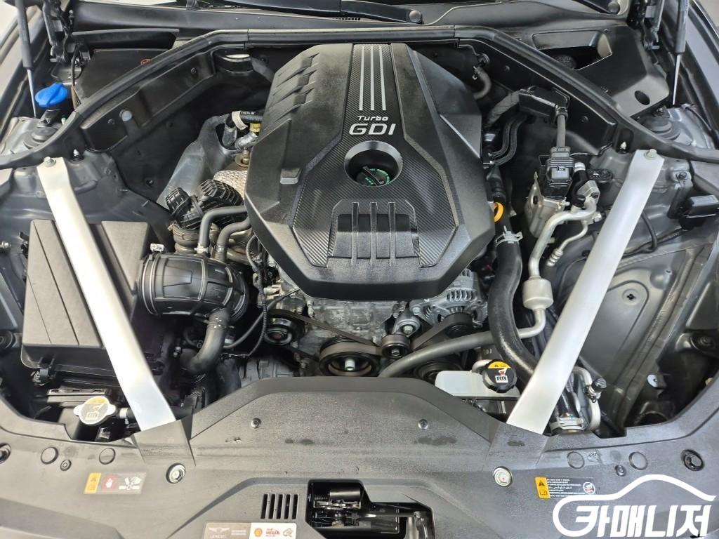 Genesis G70 2.0T thumbnail 5