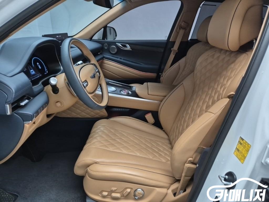 Genesis GV80 Gasoline 3.5T AWD thumbnail 10