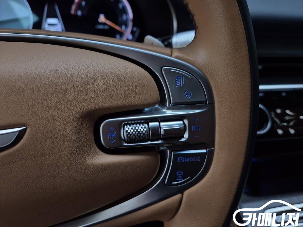 Genesis GV80 Gasoline 3.5T AWD thumbnail 18