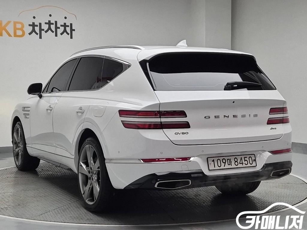 Genesis GV80 Gasoline 3.5T AWD thumbnail 4