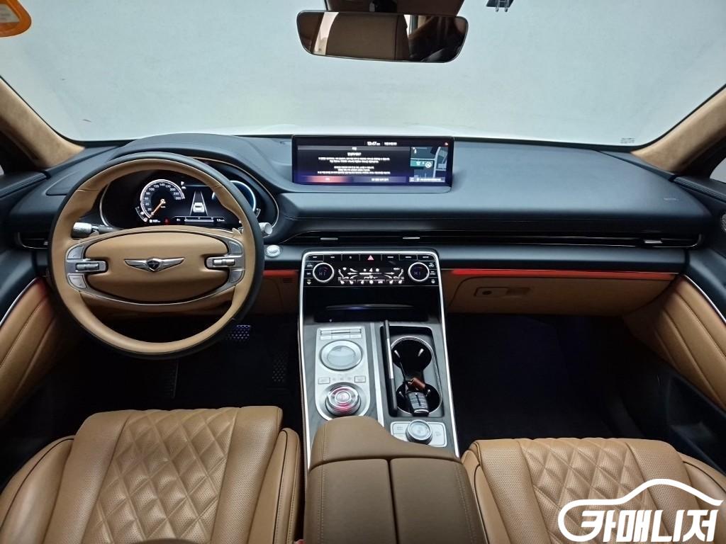 Genesis GV80 Gasoline 3.5T AWD thumbnail 9