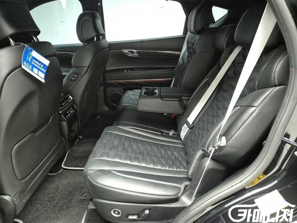 Genesis GV80 GV80 Coupe Gasoline 3.5T AWD thumbnail 12