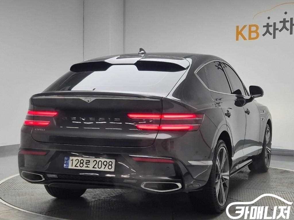 Genesis GV80 GV80 Coupe Gasoline 2.5T AWD thumbnail 3