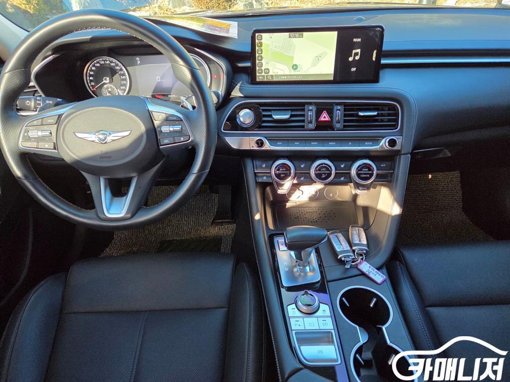 Genesis G70 The New G70 Gasoline 2.0T 2WD thumbnail 11