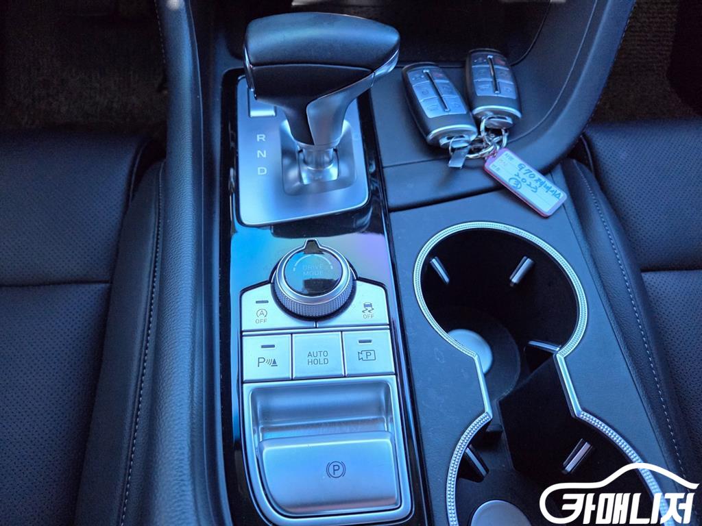 Genesis G70 The New G70 Gasoline 2.0T 2WD thumbnail 13