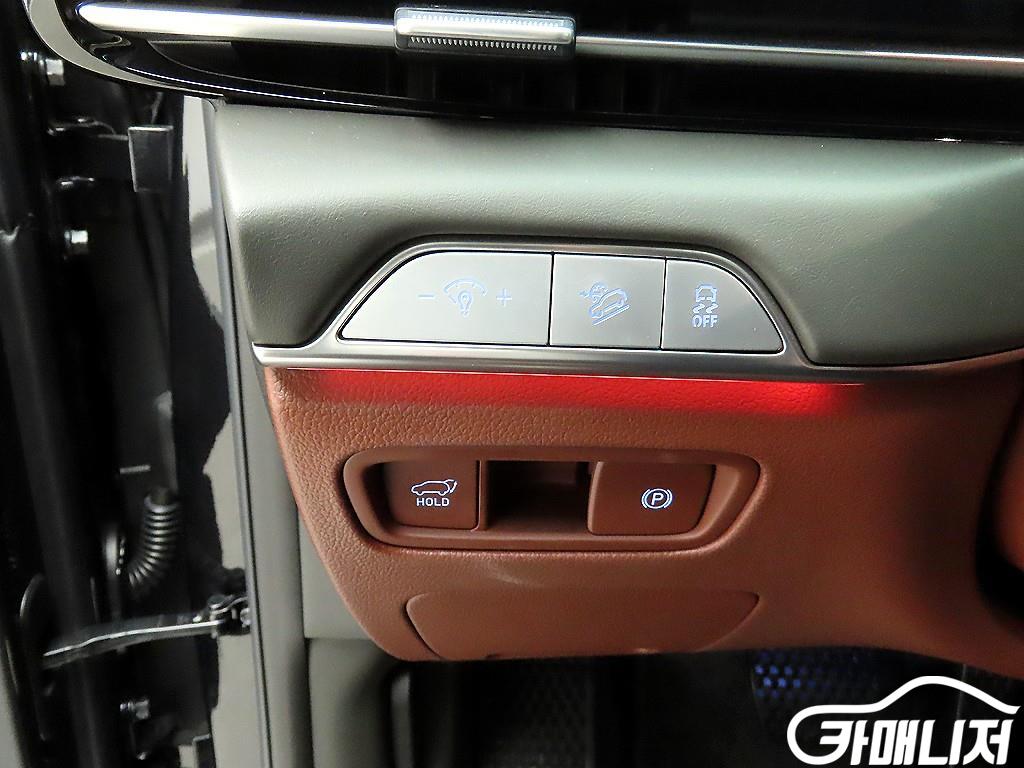 Genesis GV80 Gasoline 3.5T AWD thumbnail 12