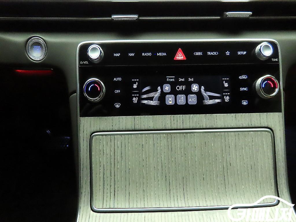 Genesis GV80 Gasoline 3.5T AWD thumbnail 16