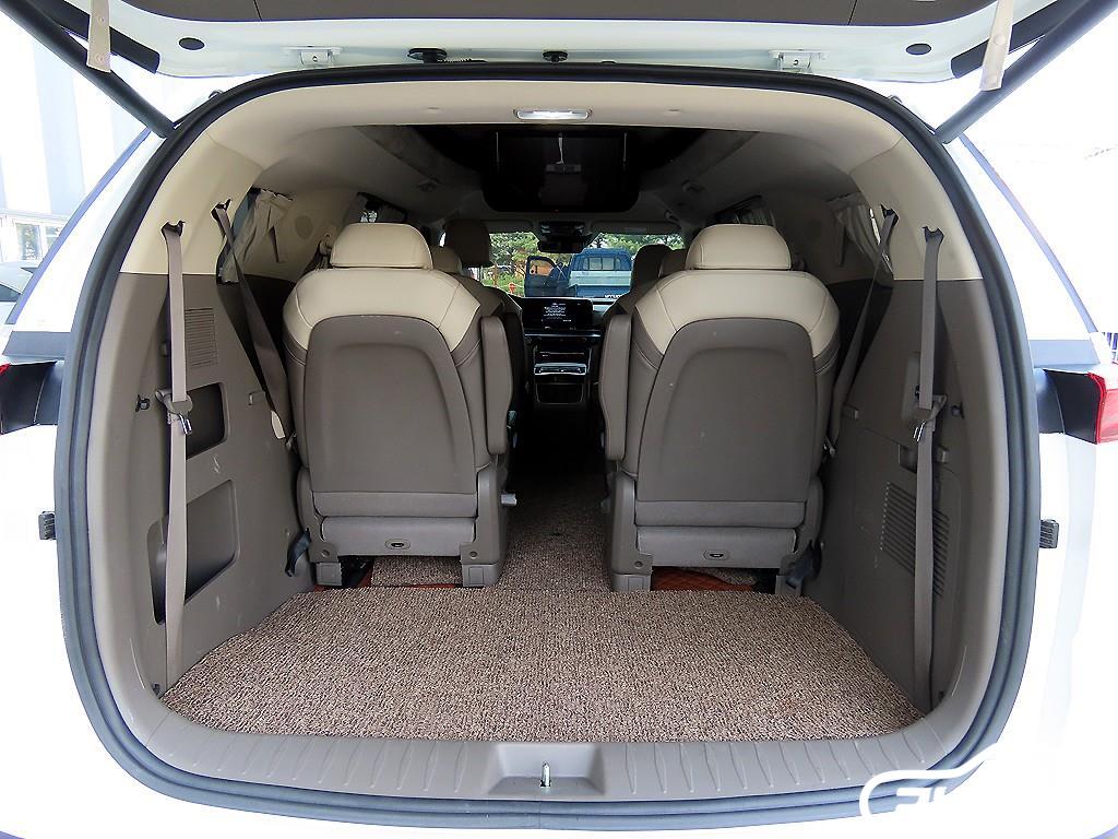 Kia Carnival Carnival 4th Gen Gasoline 9-Seater Hi-Limousine thumbnail 16