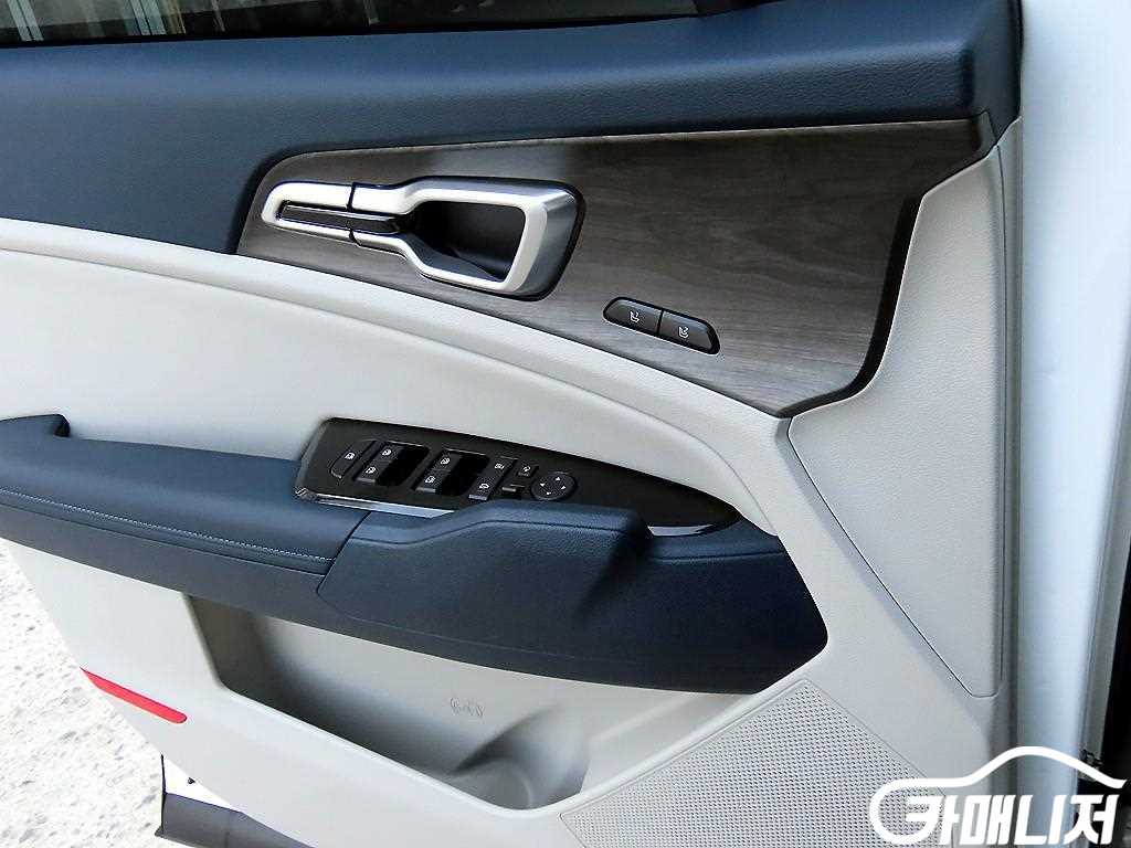 Kia Sportage Sportage 5th Gen 2.0 LPG 2WD thumbnail 11