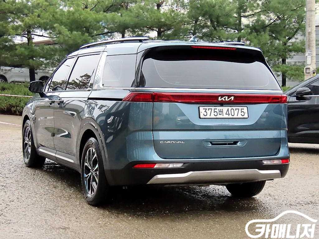 Kia Carnival Carnival 4th Gen Gasoline 9-Seater Noblesse thumbnail 3