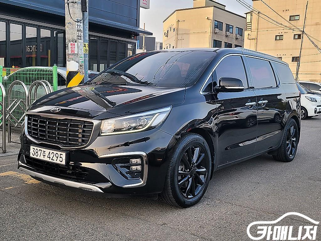 Kia Carnival The New Carnival Diesel 9-Seater Noblesse