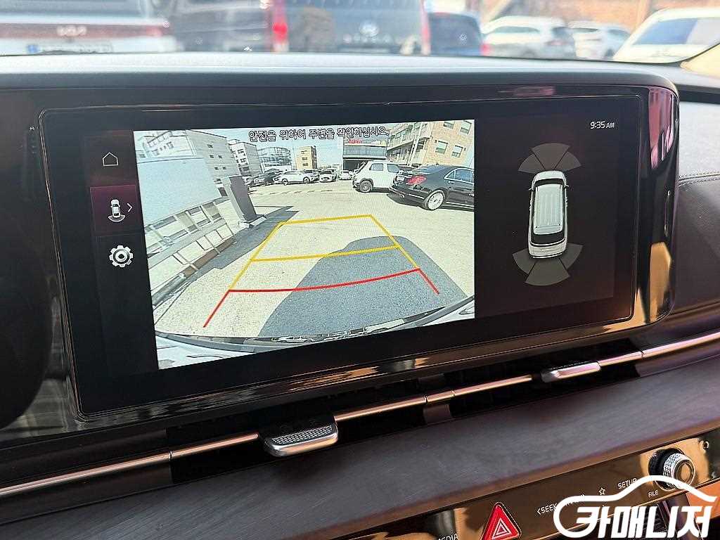 Kia Carnival Carnival 4th Gen Diesel 9-Seater Prestige thumbnail 14