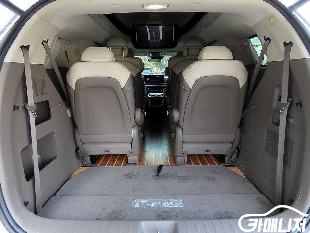 Kia Carnival Carnival 4th Gen Gasoline 9-Seater Hi-Limousine thumbnail 16