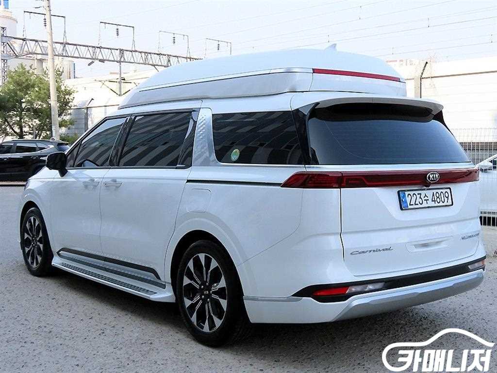 Kia Carnival Carnival 4th Gen Gasoline 9-Seater Hi-Limousine thumbnail 3