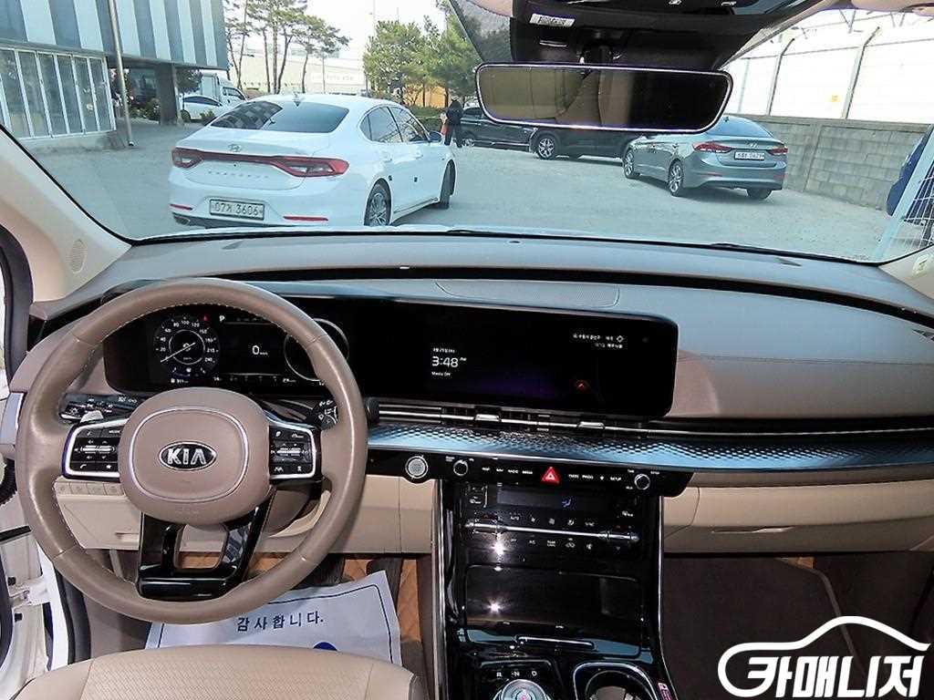 Kia Carnival Carnival 4th Gen Gasoline 9-Seater Hi-Limousine thumbnail 8