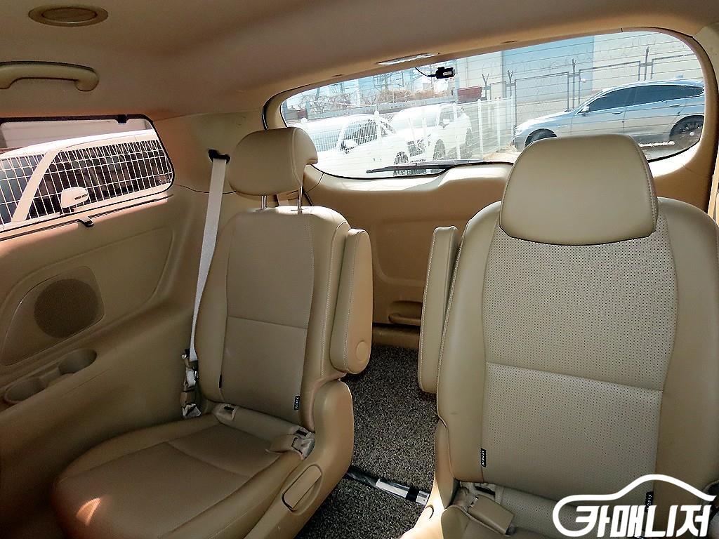 Kia Carnival The New Carnival Diesel 9-Seater Prestige thumbnail 7
