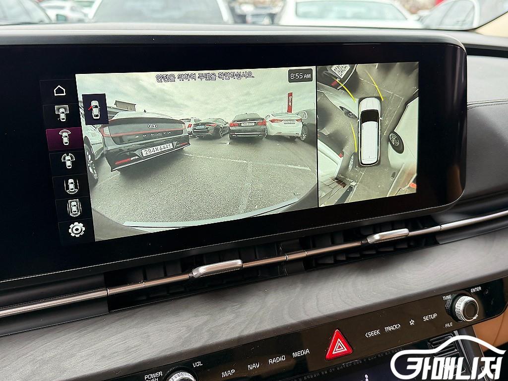 Kia Carnival Carnival 4th Gen Diesel 9-Seater Prestige thumbnail 17