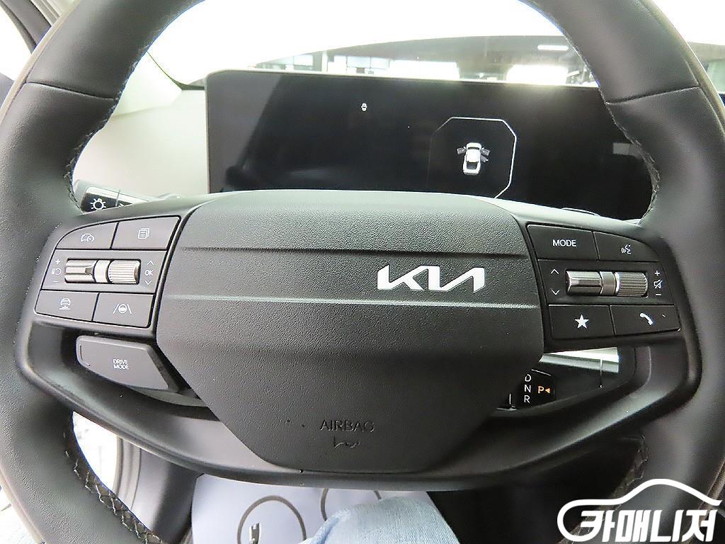 Kia EV4 Standard thumbnail 16